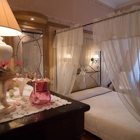 B&B Les Suites Rome Ruang foto