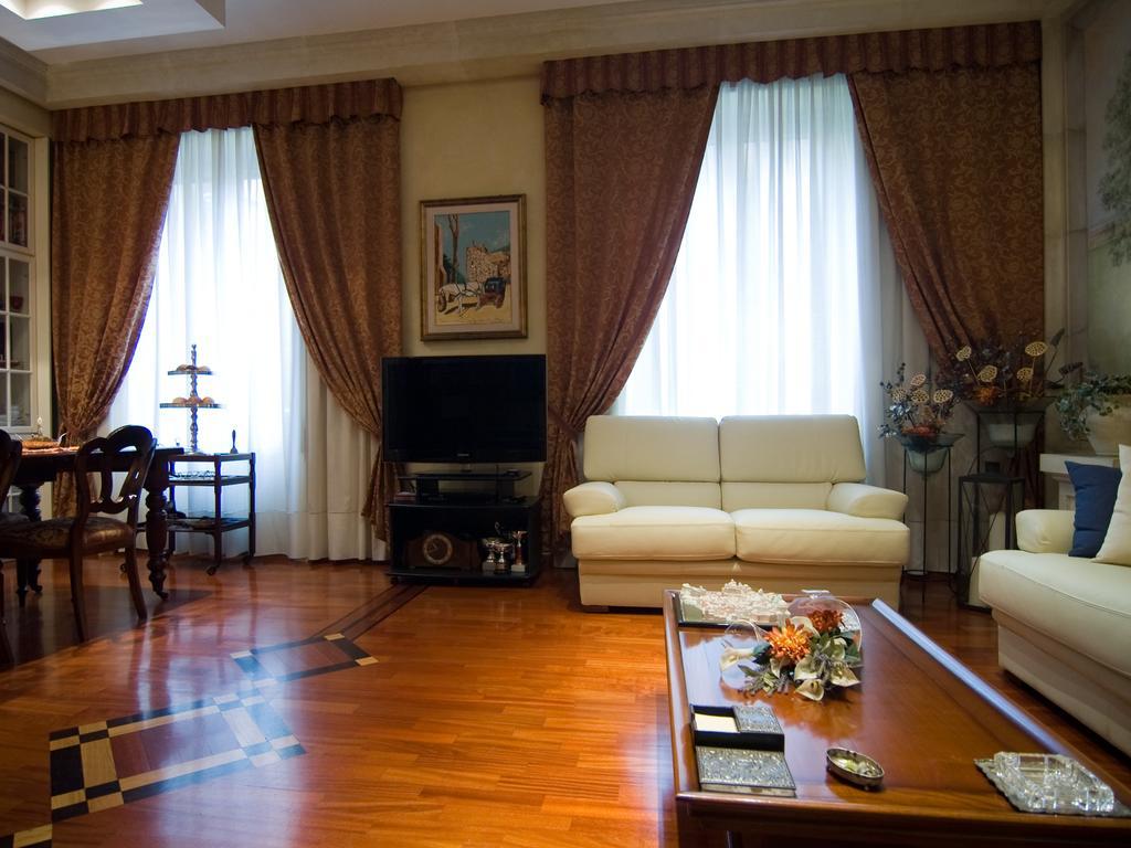 B&B Les Suites Rome Bagian luar foto