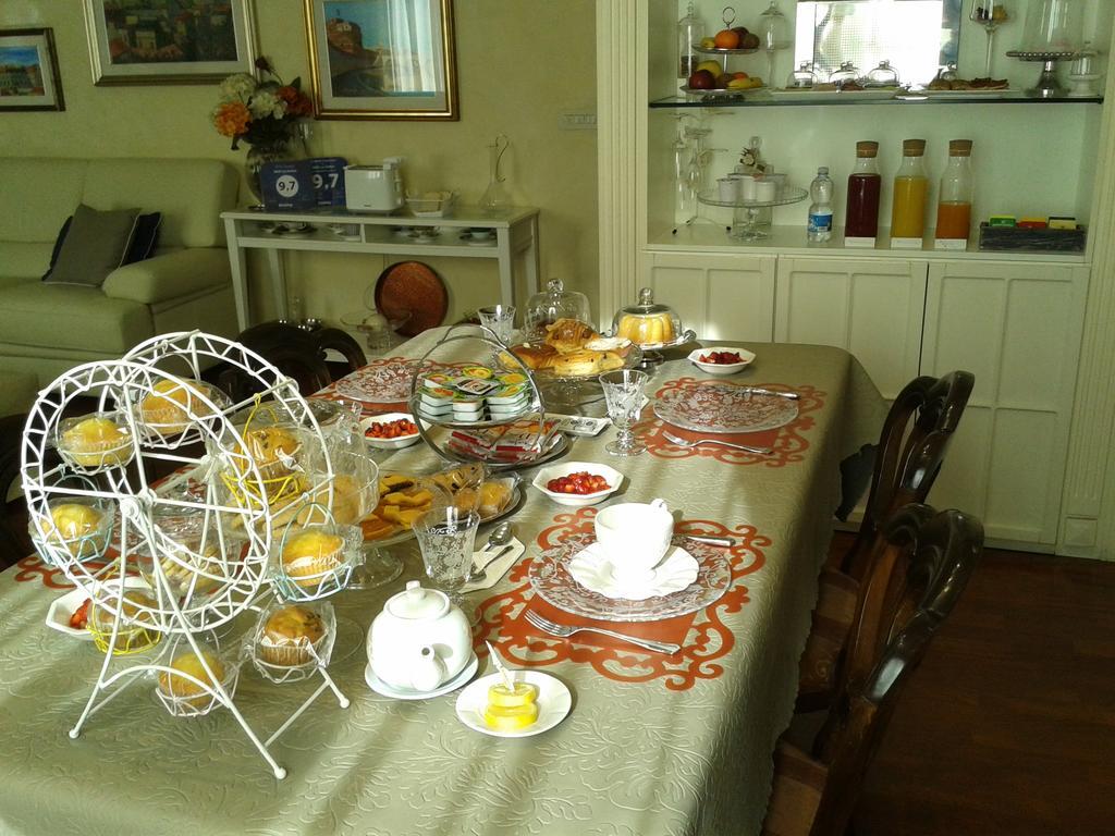 B&B Les Suites Rome Bagian luar foto